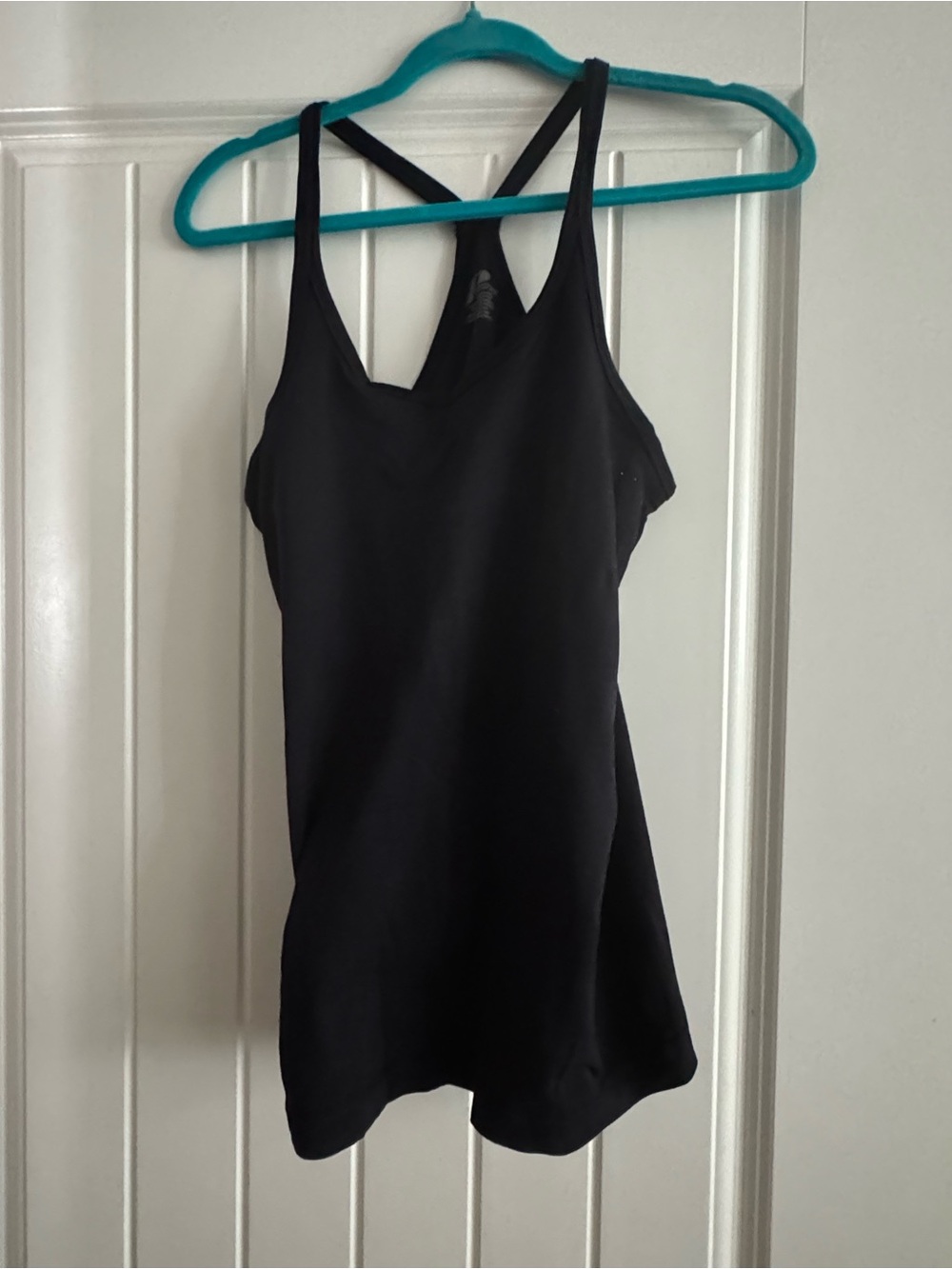 Pearl Izumi Black Cross-Back Performance Tank